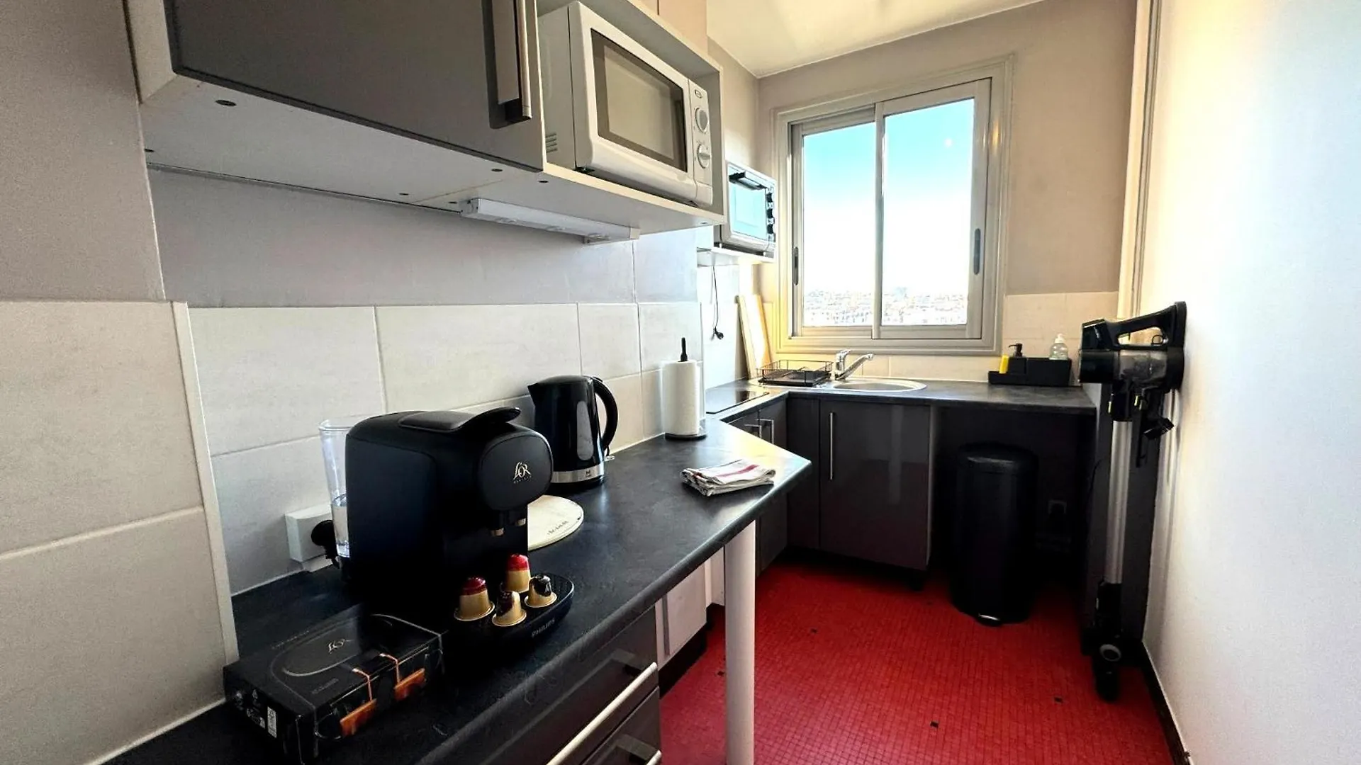 Nid Douillet Et Convivial A Gambetta, Paris 20Eme Apartment