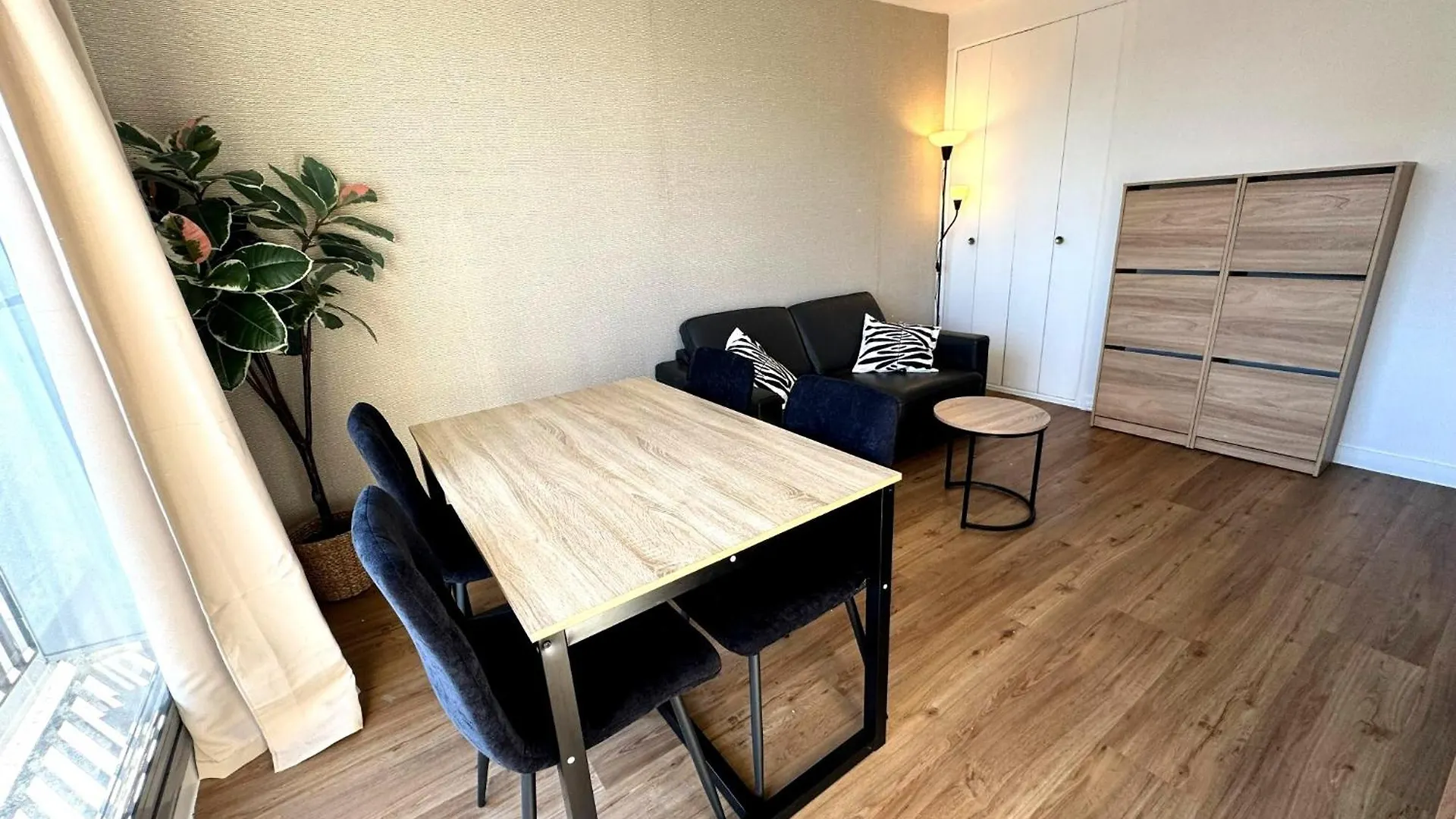 Nid Douillet Et Convivial A Gambetta, Paris 20Eme Apartment
